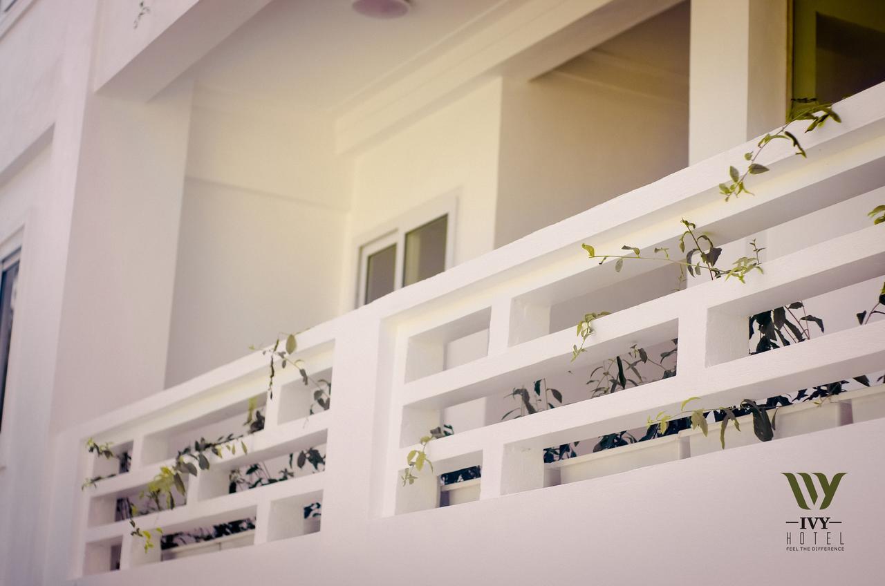 Ivy Hotel - Hai Tien Hoang Hoa Exterior foto